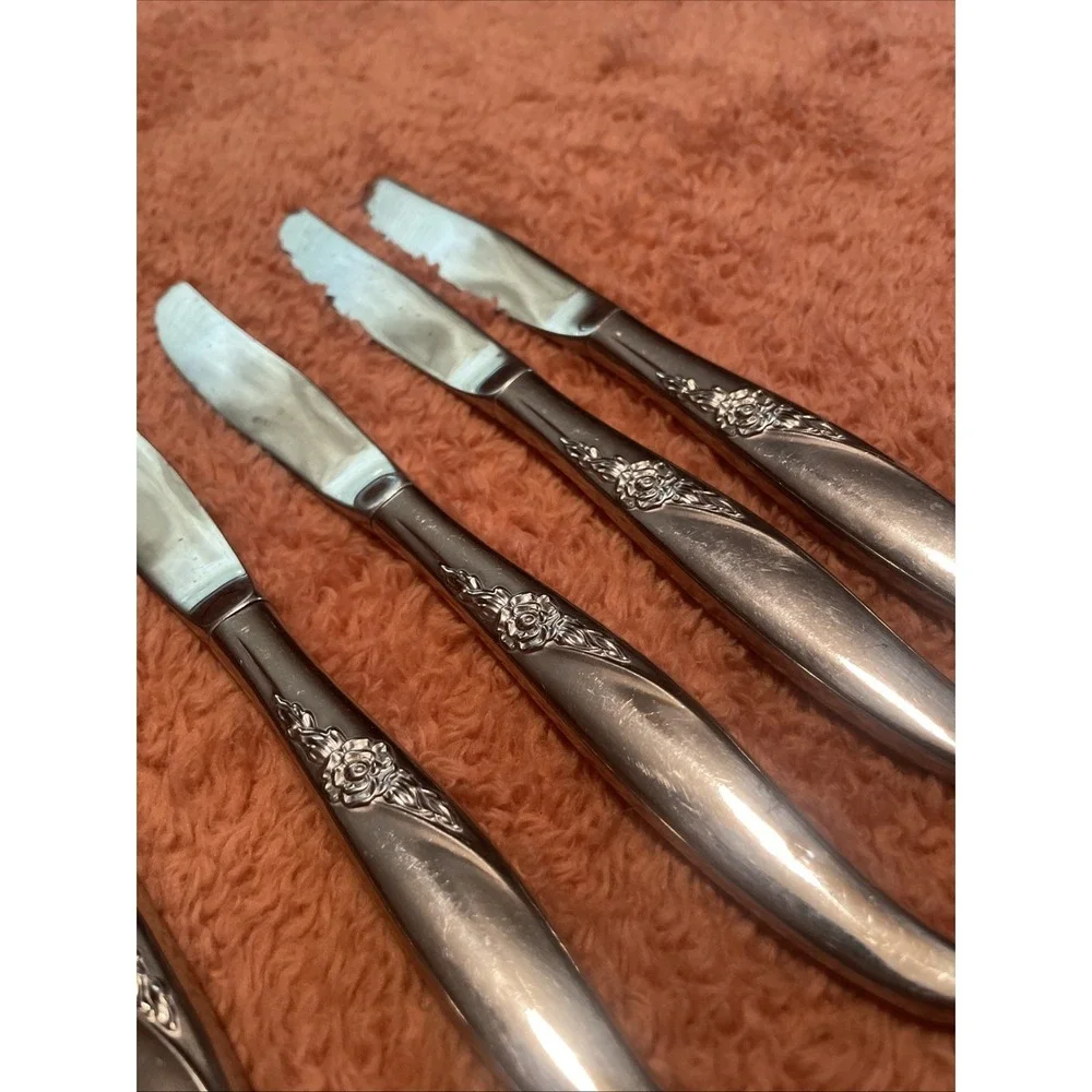 Oneida‎ LTD Wm Rogers LA ROSE Premier Stainless Set Of 6 butter knives